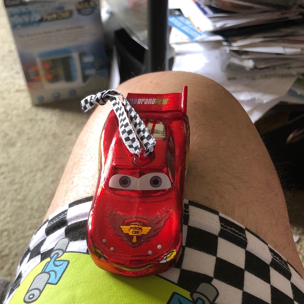 Cars Red Lightning McQueen Pull-Back Toy Car